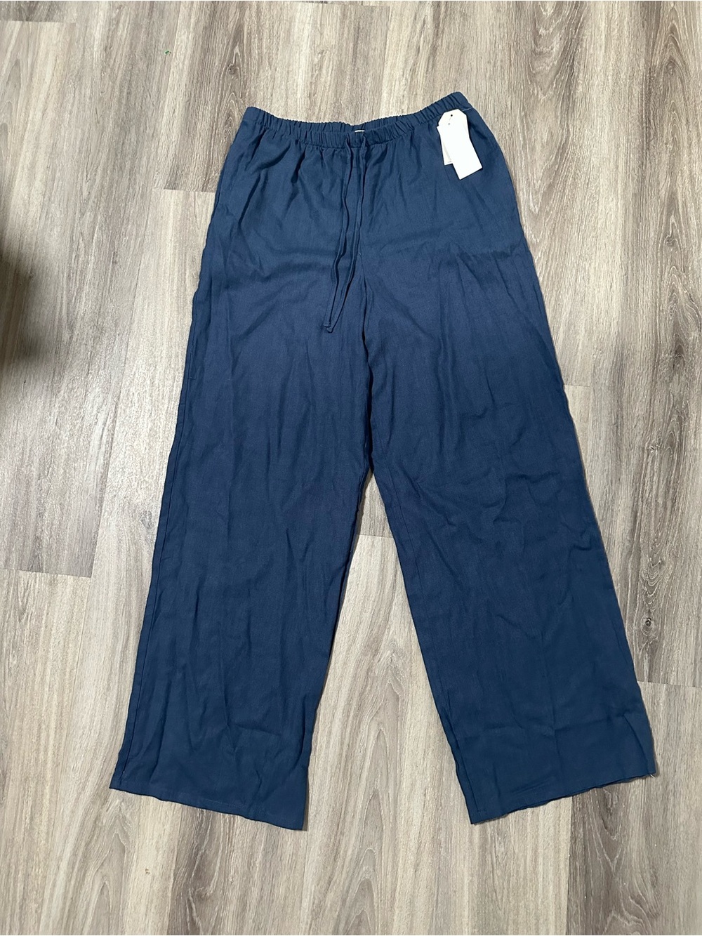 Women’s NWT linen pants